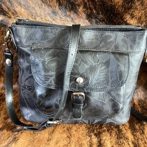 Patricia Nash Floral Design Crossbody Handbag